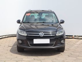 Volkswagen Tiguan - 2012