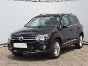 Volkswagen Tiguan - 2012