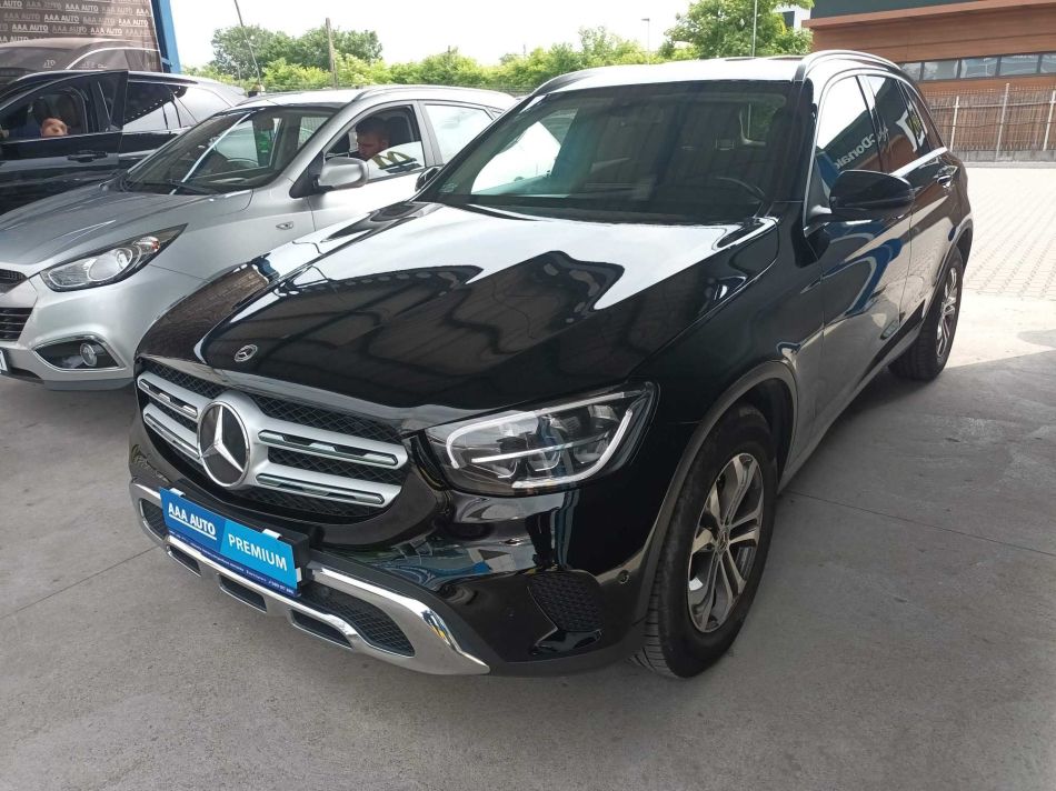 Mercedes-Benz GLC - 2020