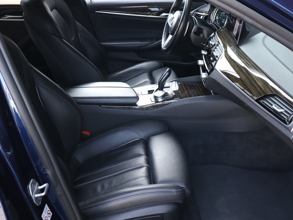 BMW 5