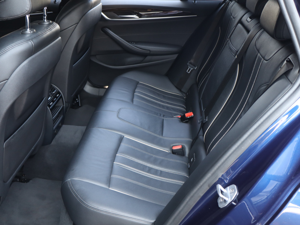 BMW 5