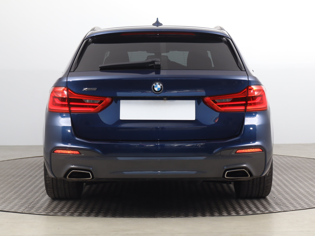 BMW 5