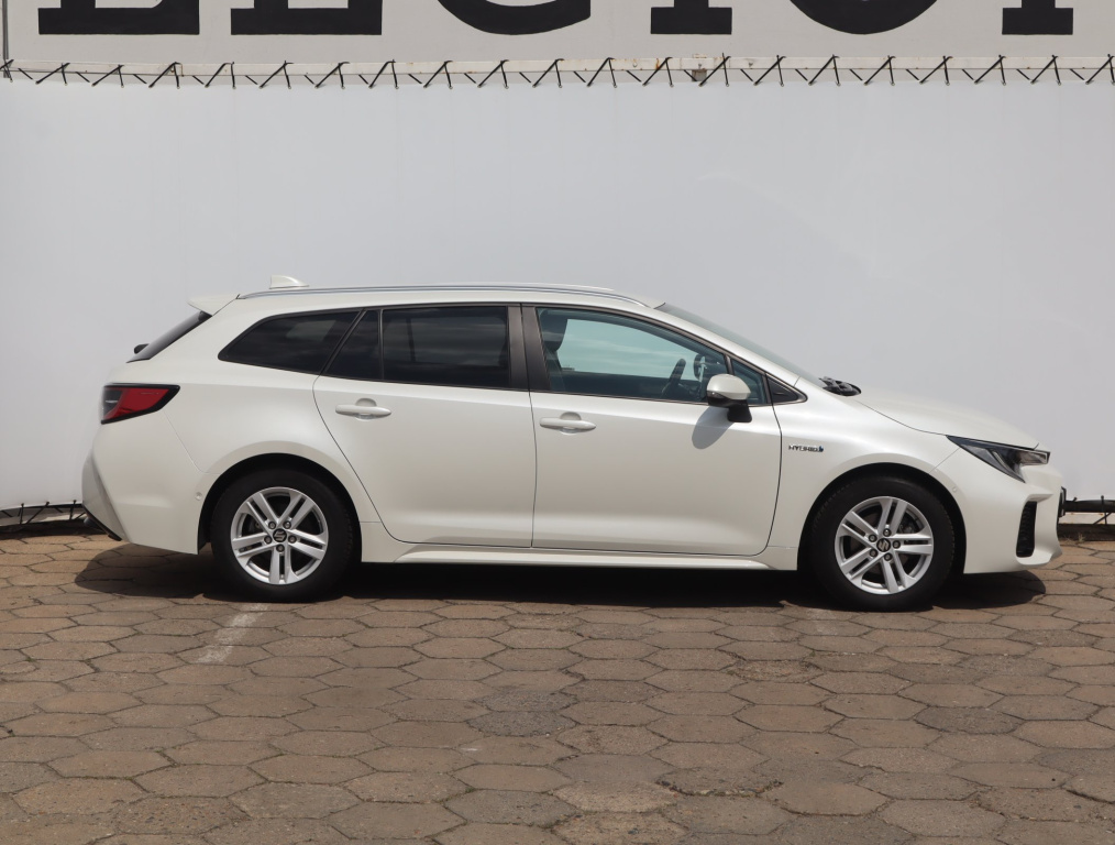 Suzuki Swace