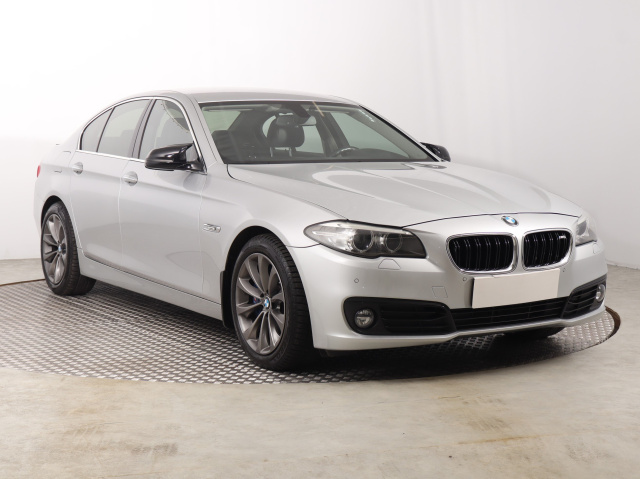 BMW 5 2016