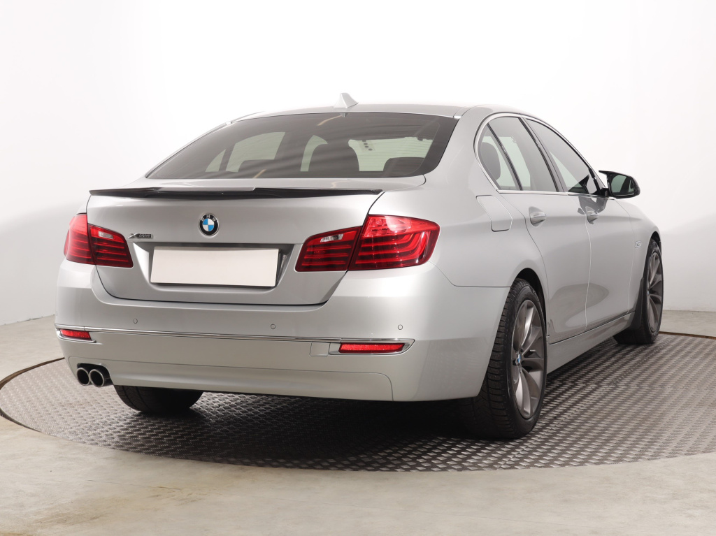 BMW 5