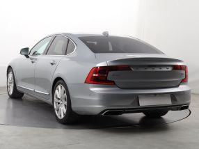 Volvo S90 - 2017