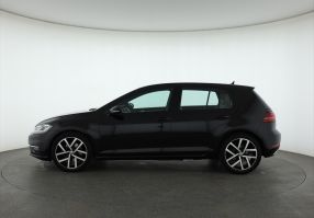 Volkswagen Golf - 2017