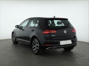 Volkswagen Golf - 2017