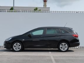 Opel Astra - 2019
