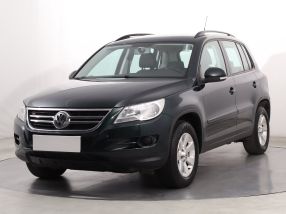 Volkswagen Tiguan - 2010