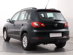Volkswagen Tiguan - 2010