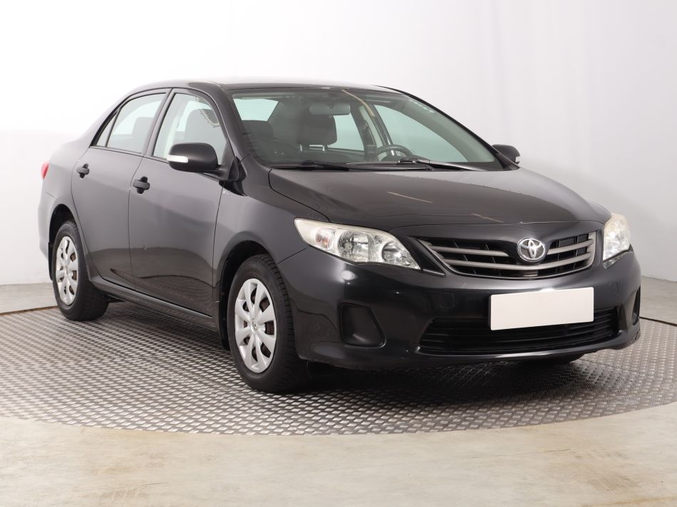 Toyota Corolla - 2012