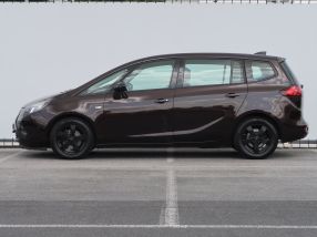 Opel Zafira - 2016