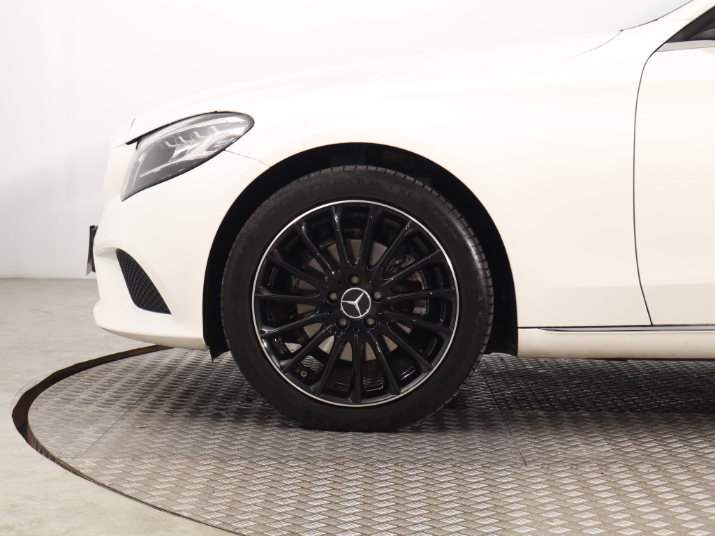 Mercedes-Benz C