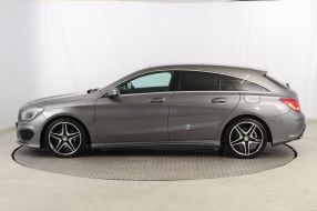 Mercedes-Benz CLA - 2015