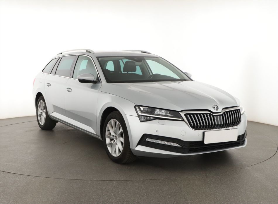 Skoda Superb - 2020