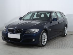 BMW 3 - 2011