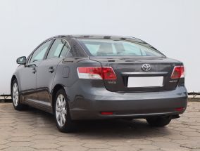Toyota Avensis - 2011
