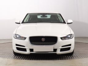 Jaguar XE - 2015