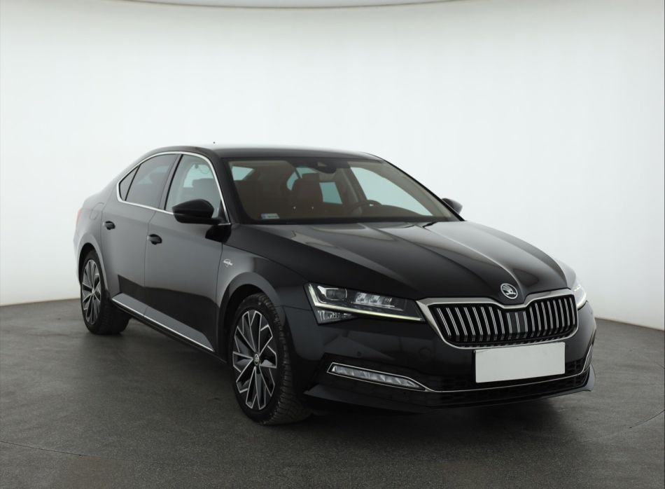 Skoda Superb - 2019