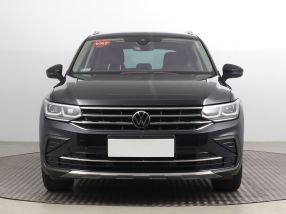 Volkswagen Tiguan - 2021
