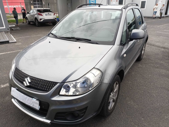 Suzuki SX4