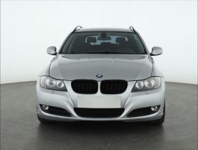 BMW 3 - 2010