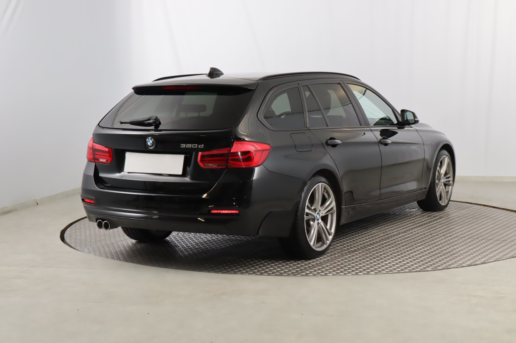 BMW 3