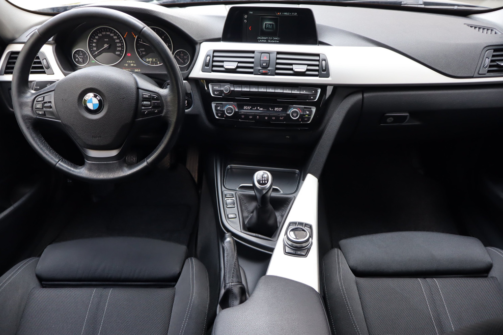 BMW 3