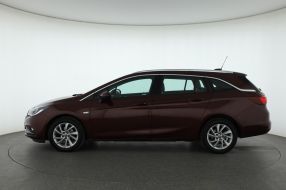 Opel Astra - 2018