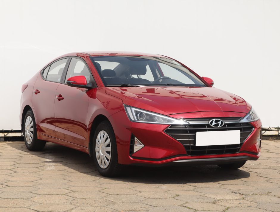 Hyundai Elantra - 2019