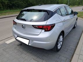 Opel Astra - 2021