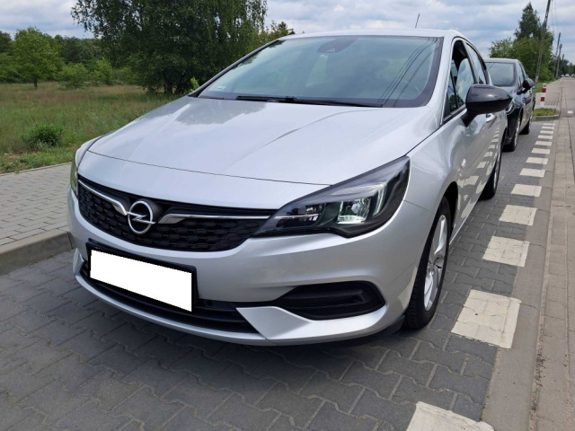 Opel Astra 2021