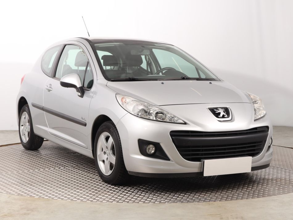 Peugeot 207 - 2009