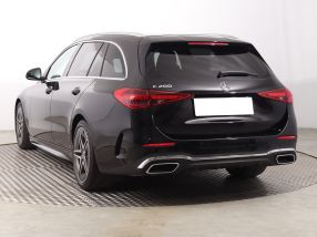 Mercedes-Benz C - 2021