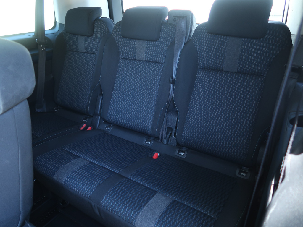 Peugeot Traveller