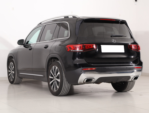 Mercedes-Benz GLB 250 4MATIC