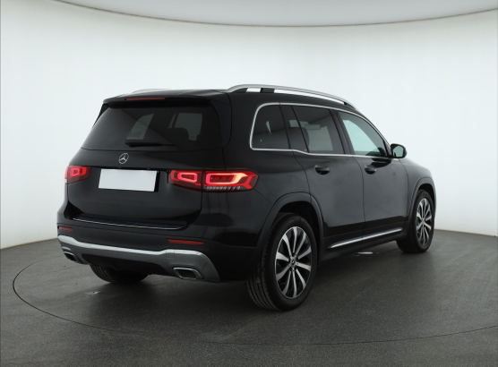 Mercedes-Benz GLB 250 4MATIC