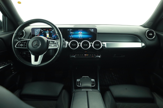 Mercedes-Benz GLB 250 4MATIC