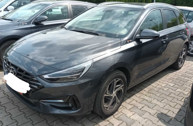 Hyundai i30 2021