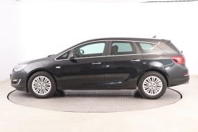 Opel Astra - 2013