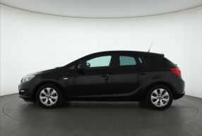 Opel Astra - 2015