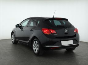 Opel Astra - 2015