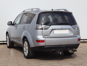 Mitsubishi Outlander - 2008