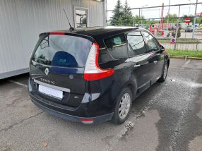 Renault Scenic - 2011