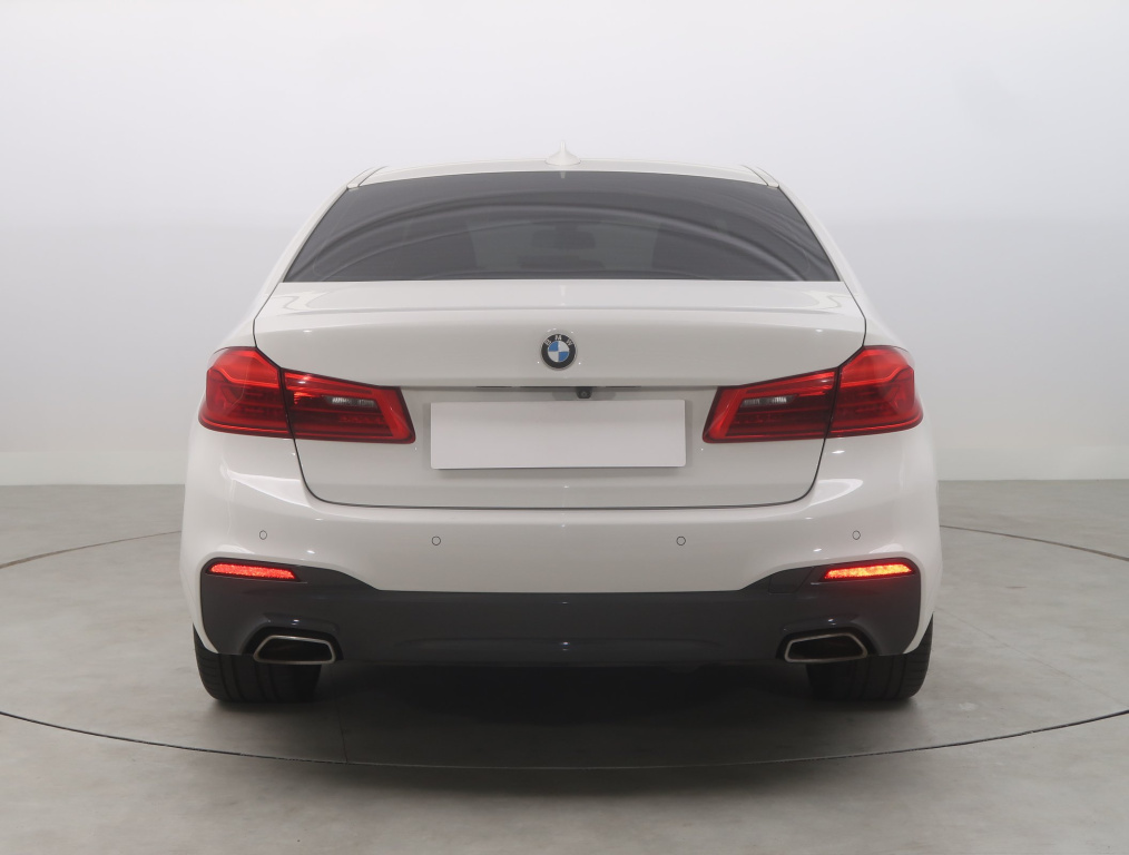 BMW 5