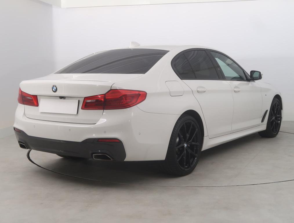 BMW 5