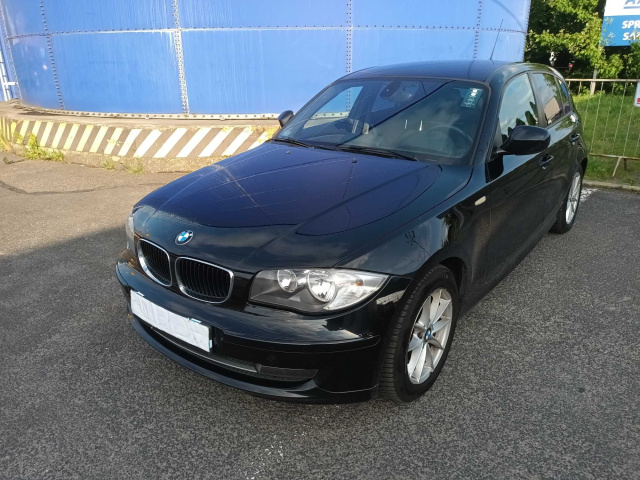 BMW 1 2011