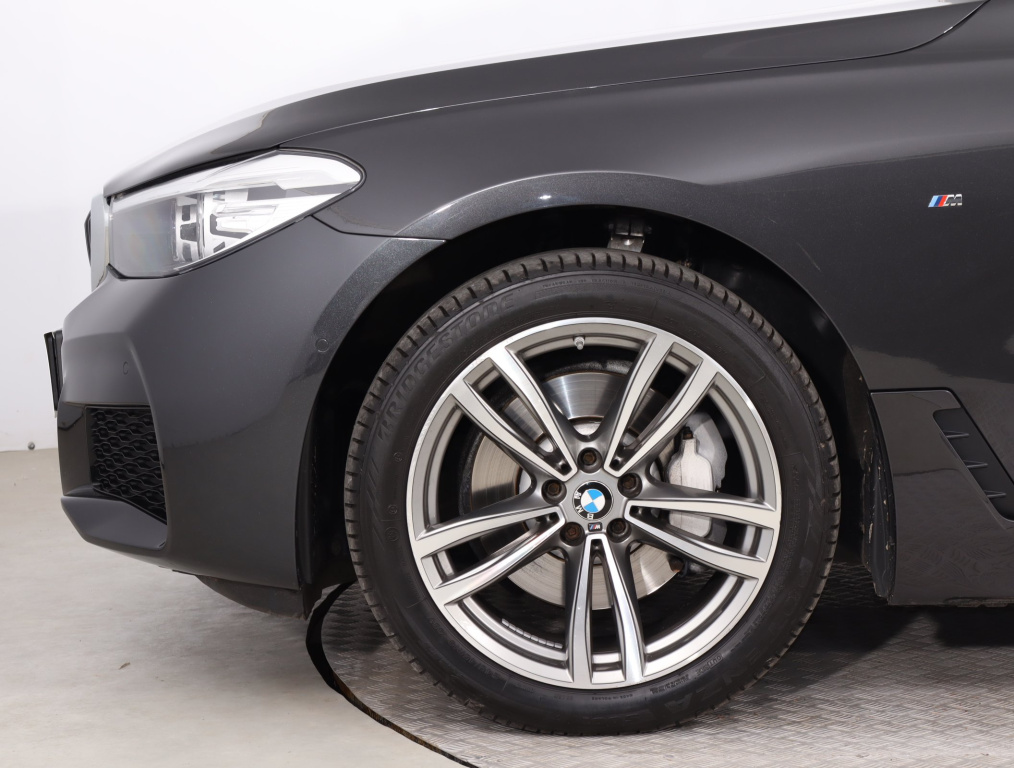 BMW 6GT