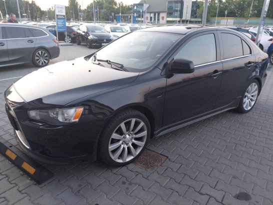 Mitsubishi Lancer